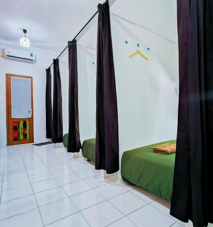 Snooze Ijen Albergue Banyuwangi  Exterior foto